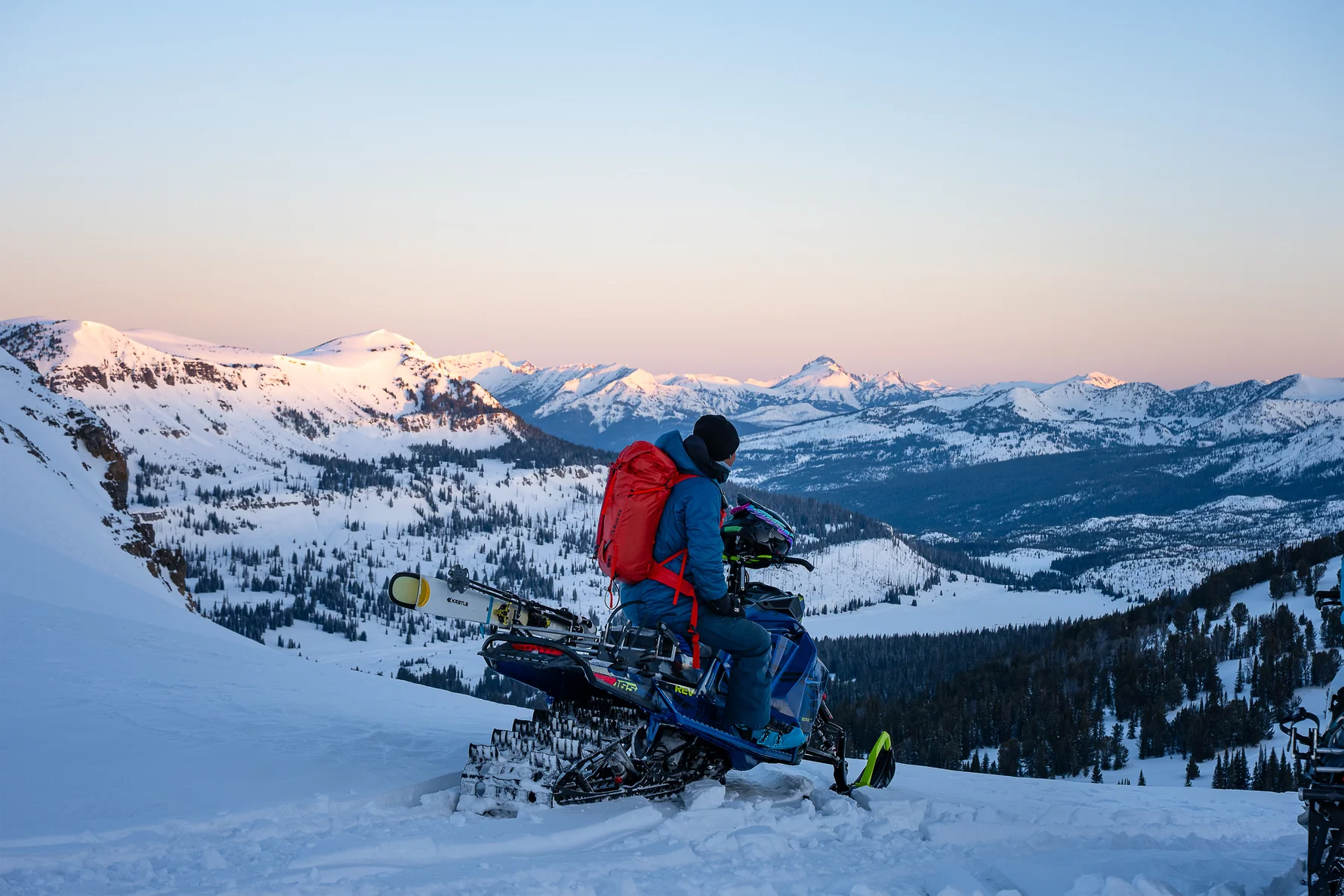 Batoh_Blue_Ice_Firecrest_28L_red_clay_10