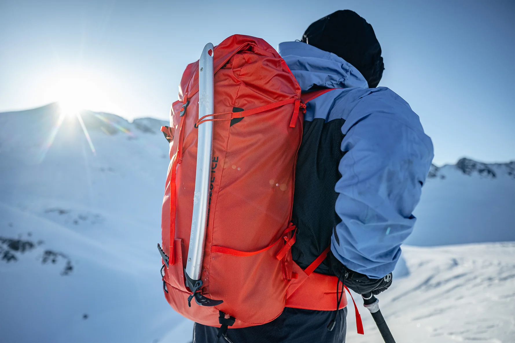 Batoh_Blue_Ice_Firecrest_28L_red_clay_9