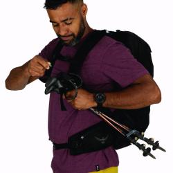 Batoh_Osprey_Talon_22_black_coal_grey_7