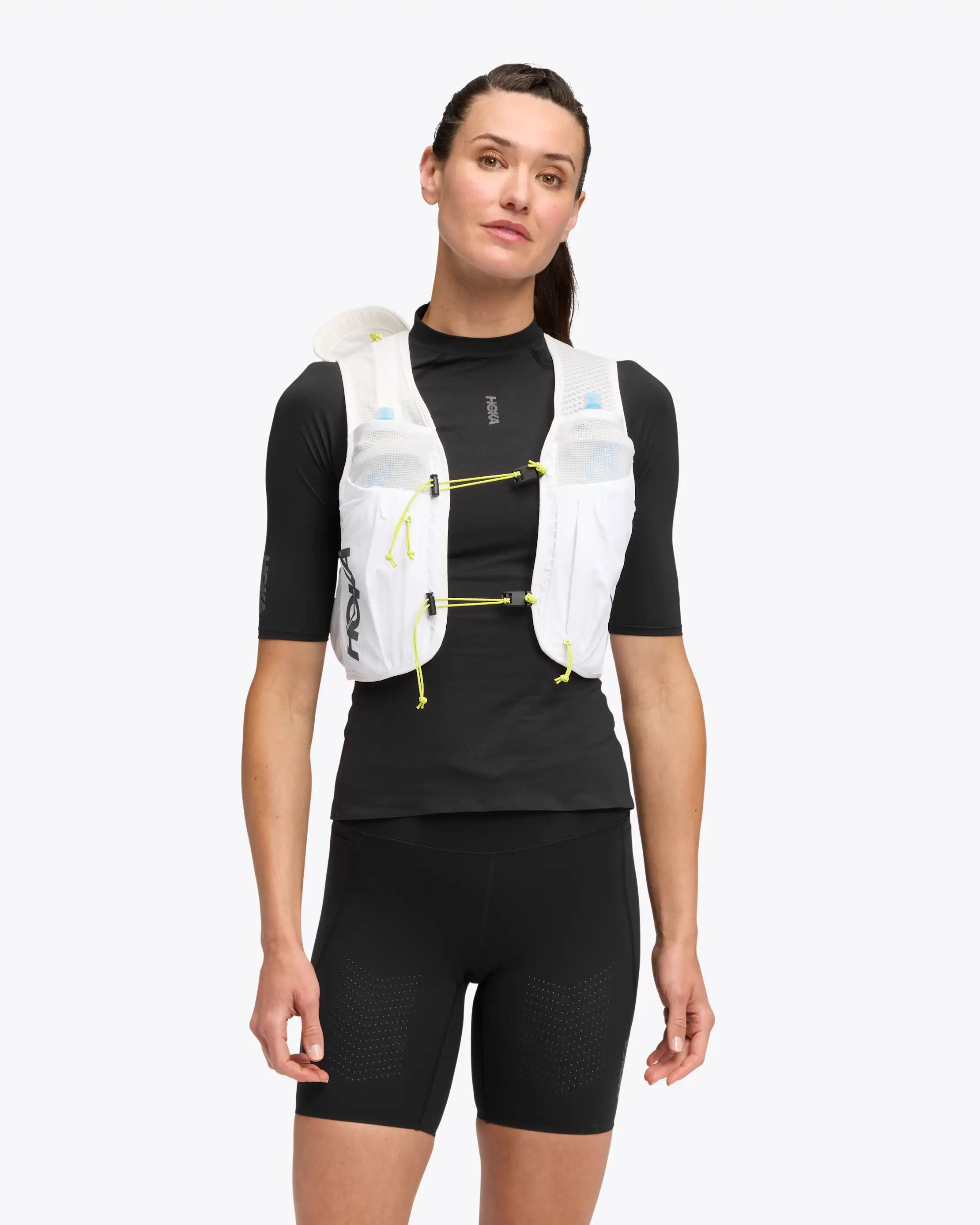 Bezecka_vesta_Hoka_Trail_Run_Vest_10L_white_4