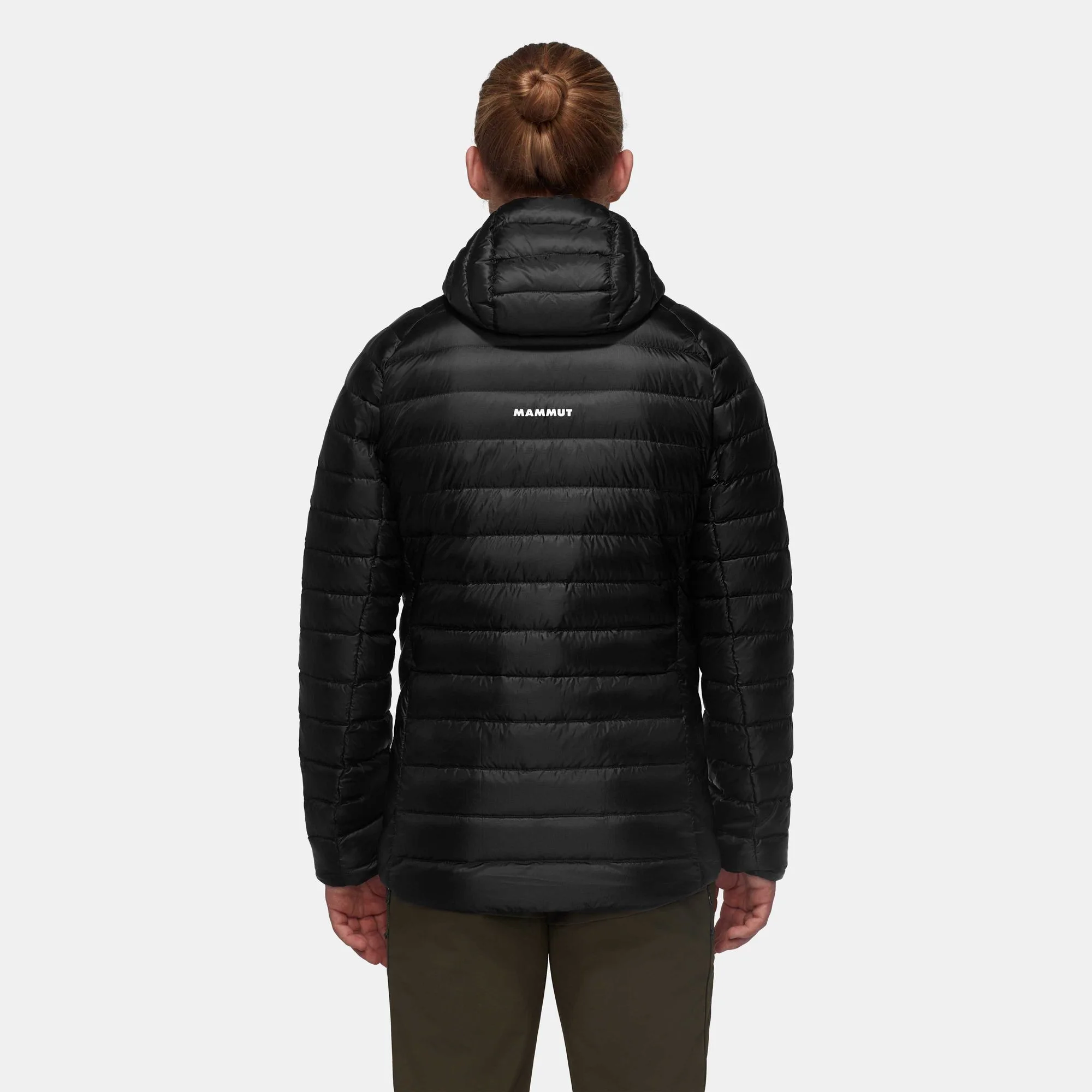 Bunda_Mammut_Broad_Peak_IN_Hooded_M_black_6