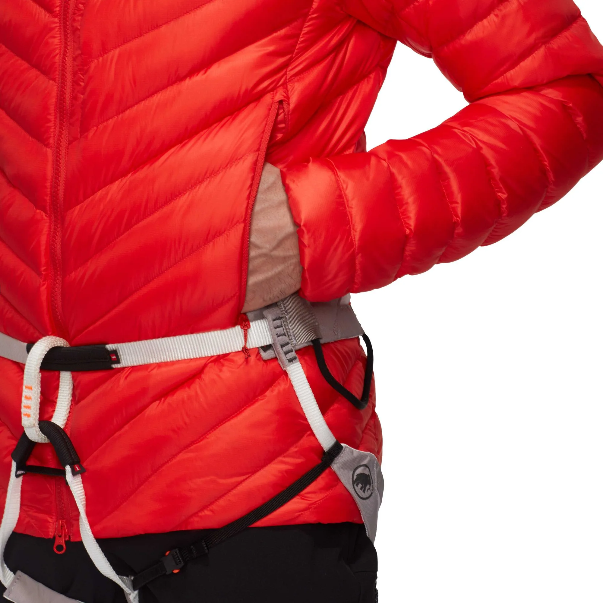 Bunda_Mammut_Broad_Peak_IN_Hooded_M_mammut_red_8