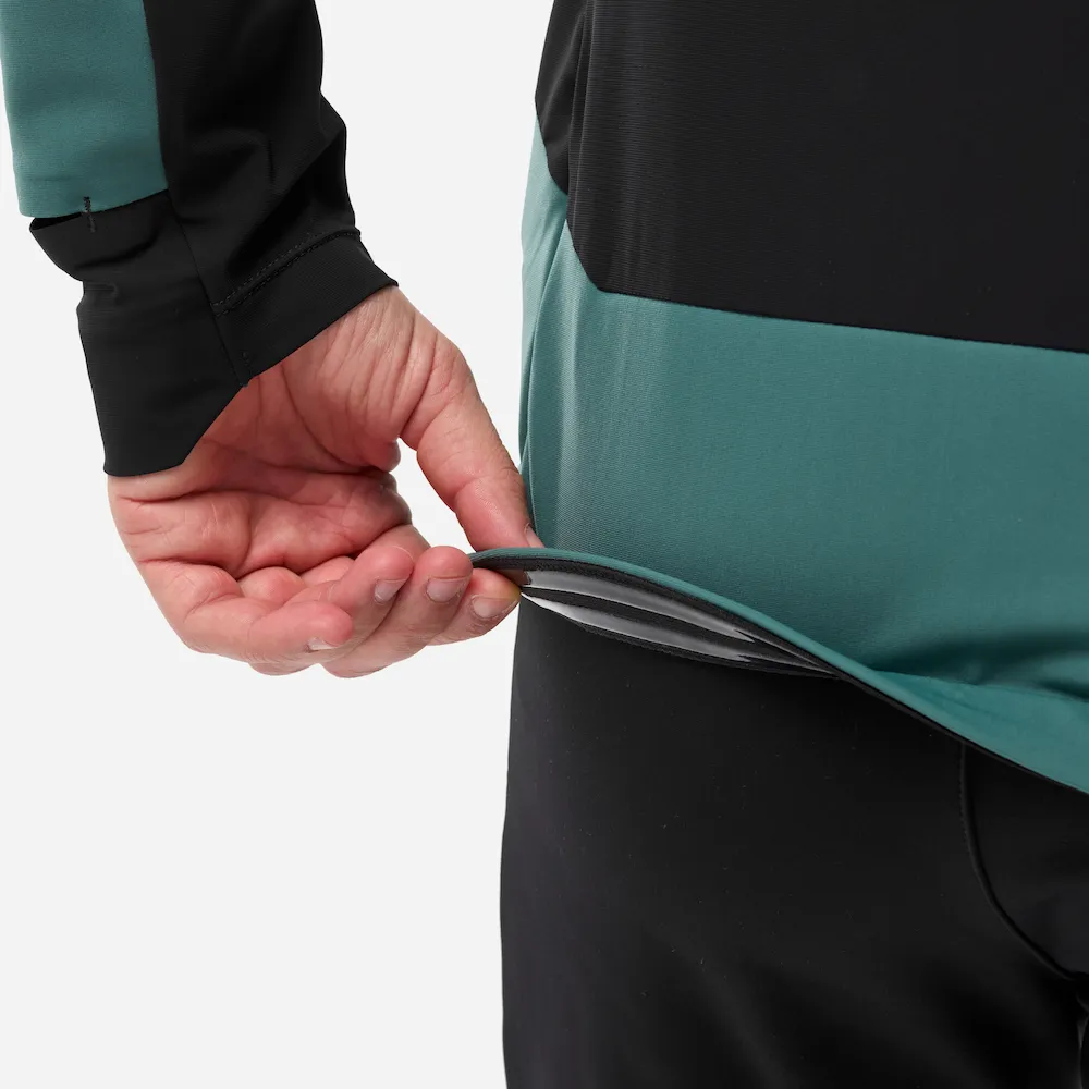 Bunda_Millet_Pierra_Ment_J_M_bottle_black_5 Bunda_Millet_Pierra_Ment_J_M_bottle_black_5