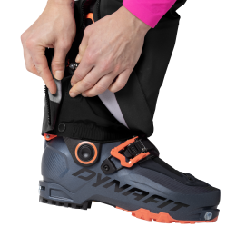 Nohavice_Dynafit_Blacklight_3L_PNT_W_0910_8