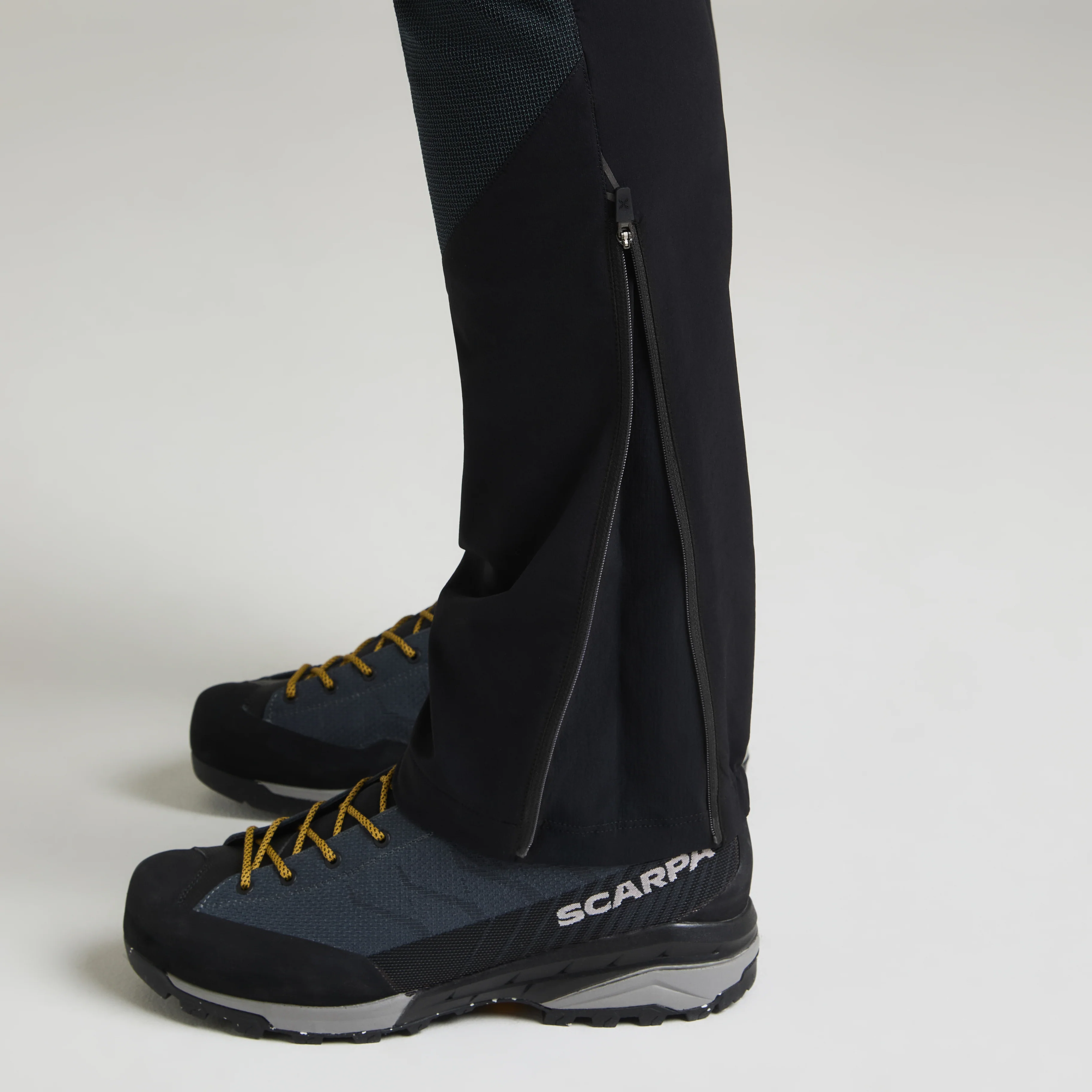 Nohavice_Montura_Vertigo_Light_2_M_black_6