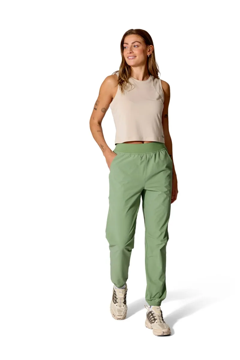 Nohavice_Rab_Momentum_Pants_W_dark_fig_green_3
