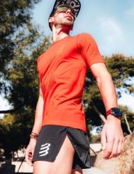 Sortky_Compressport_Racing_Split_Short_black_4