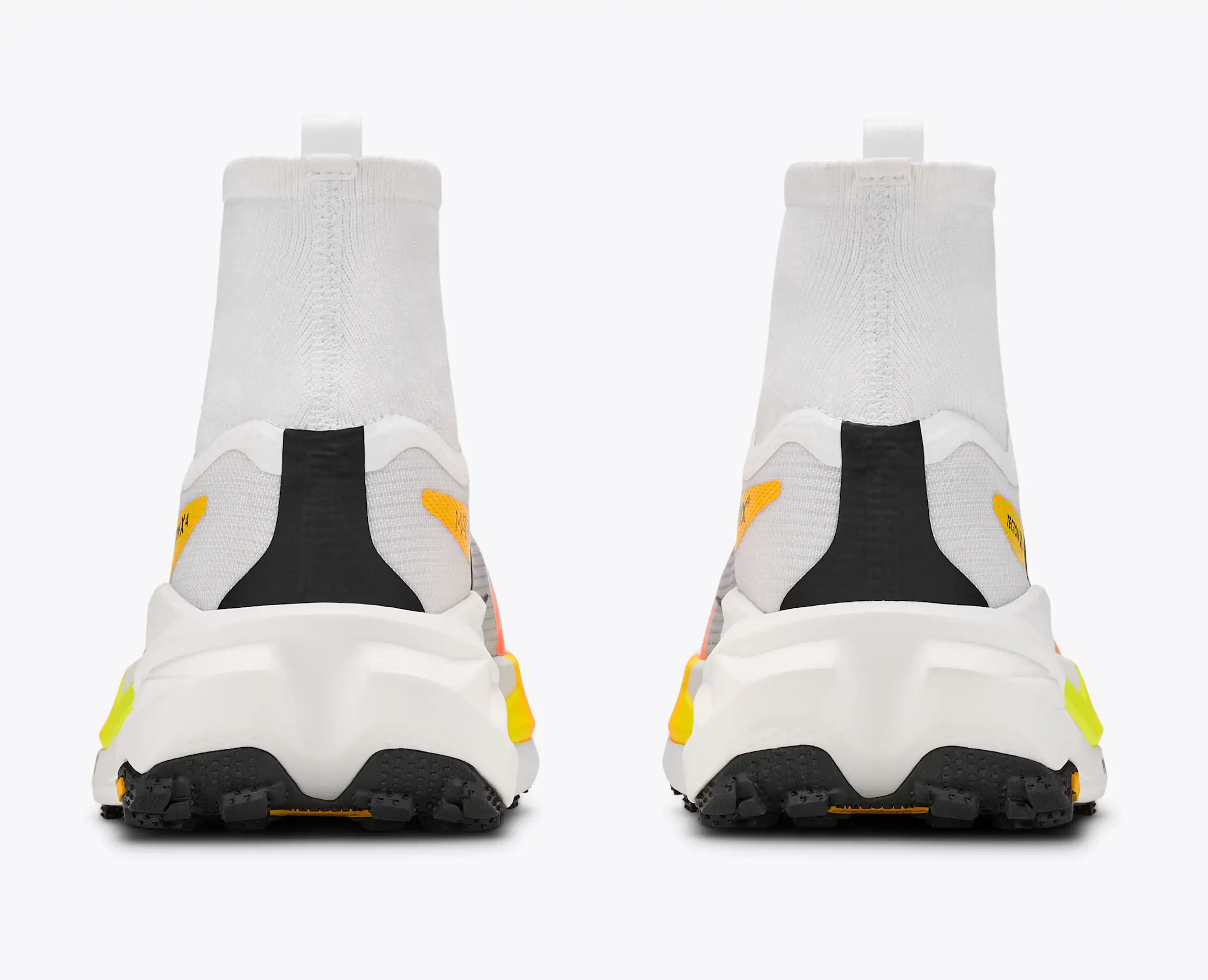 Topanky_Hoka_M_Tecton_X4_frost_neon_5