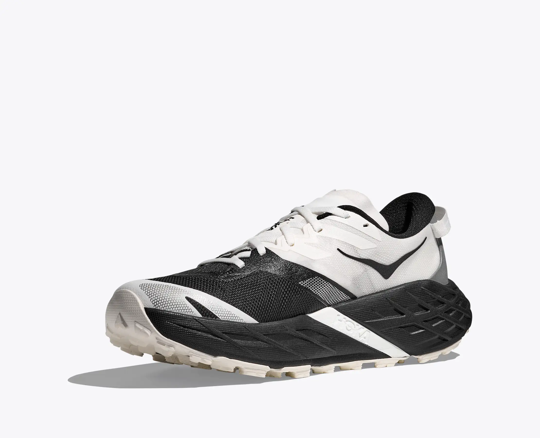 Topanky_Hoka_W_Speedgoat_7_black_white_3