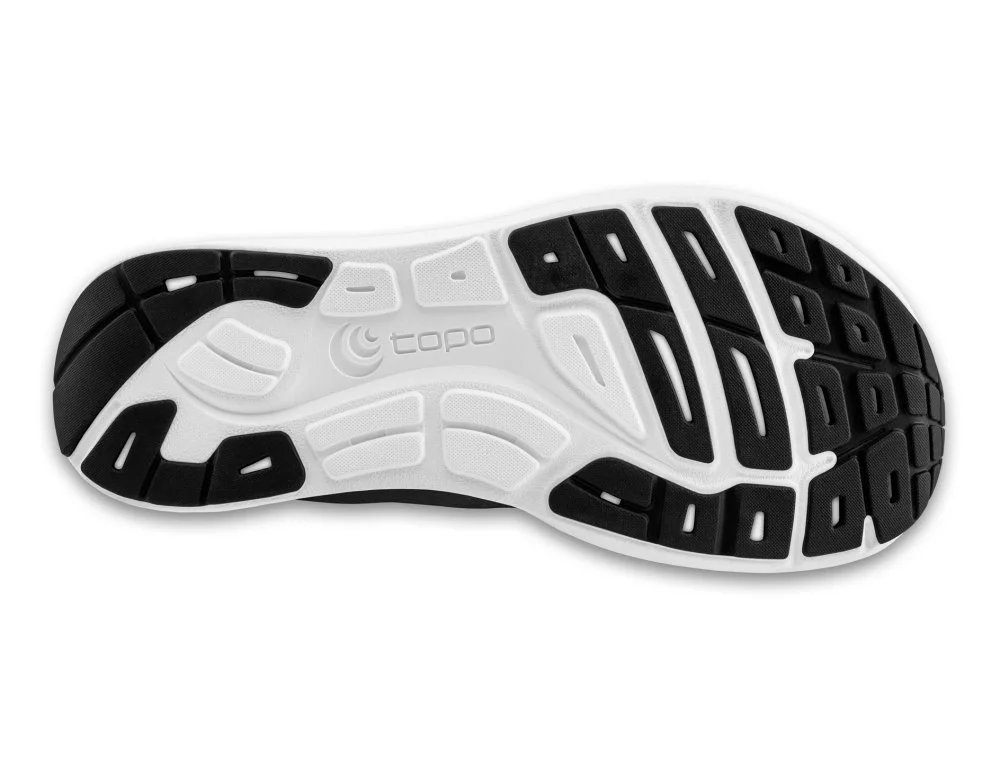 Topanky_Topo_Athletic_ST_6_W_black_white_2