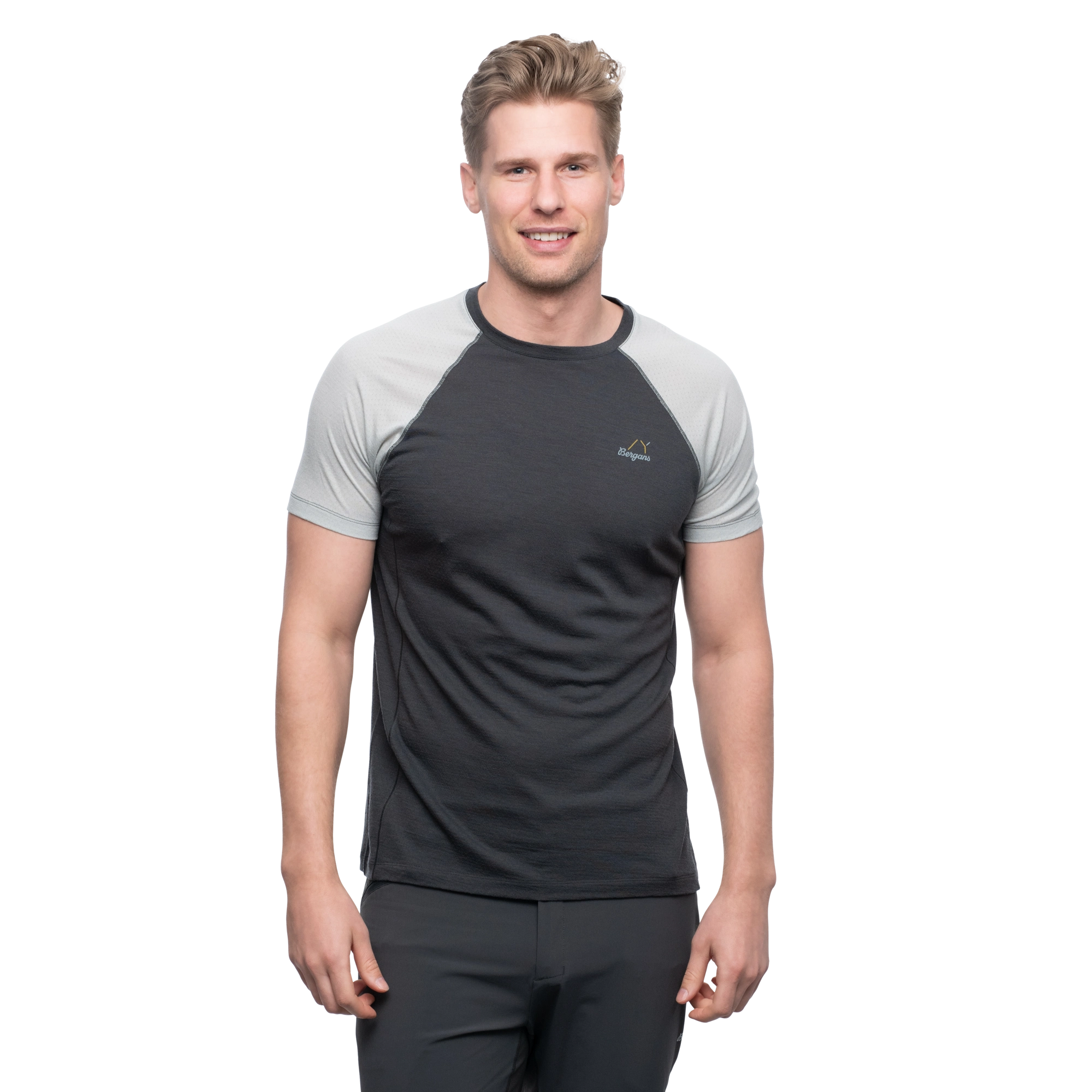 Tricko_Bergans_Y_LightLine_Merino_Tee_M_dark_shadow_grey_2