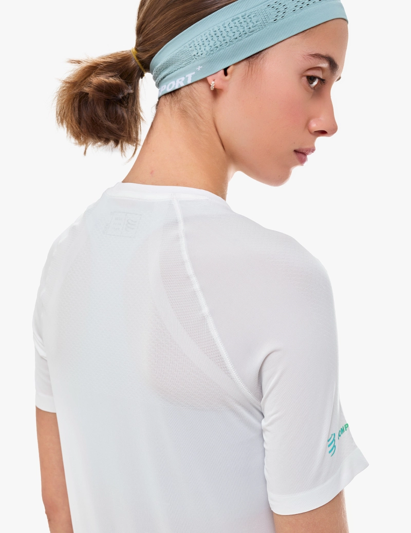 Tricko_Compressport_Trail_Racing_SS_Tshirt_W_star_white_5