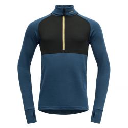 Triko DEVOLD Expedition merino 235 z neck man flood/black 