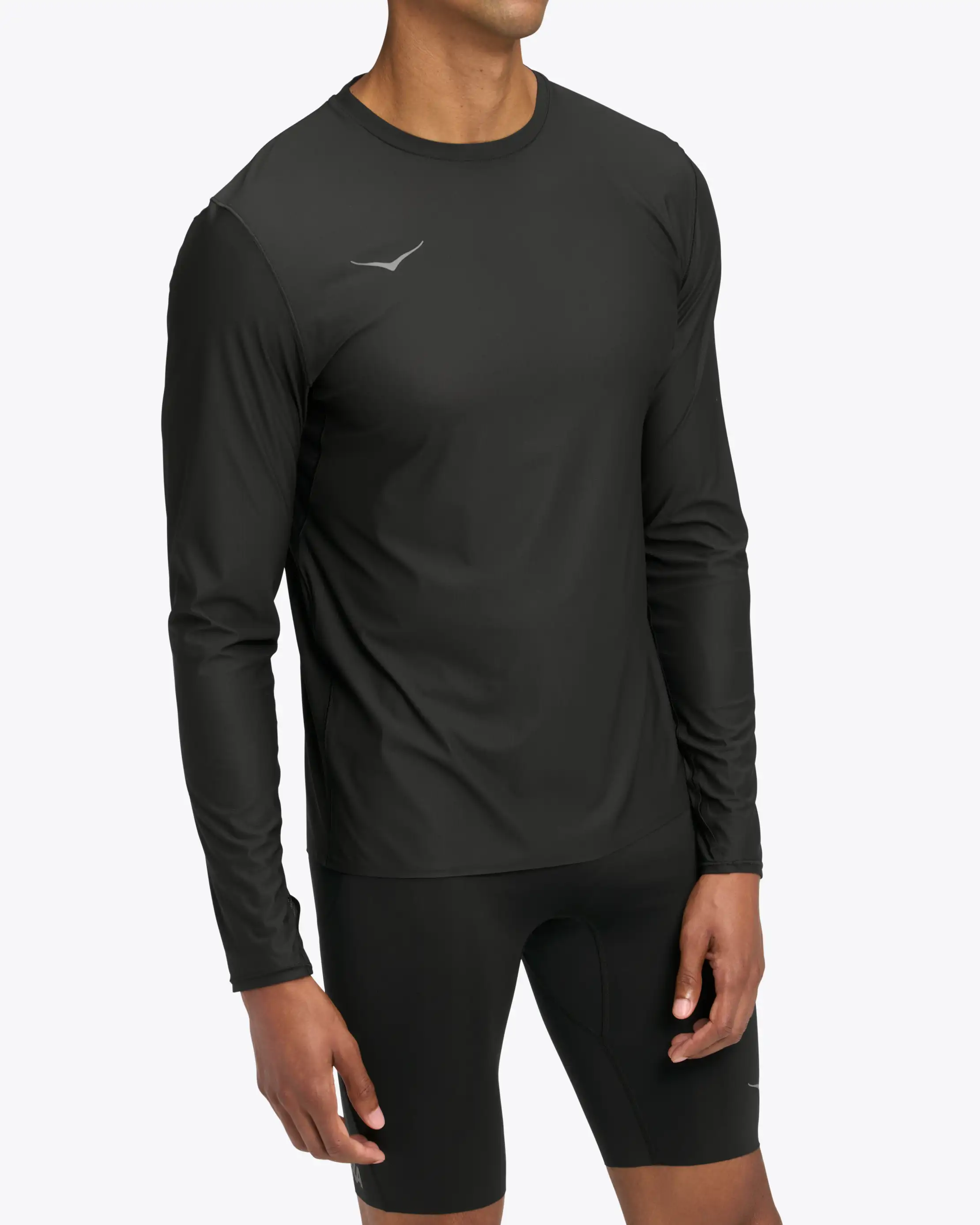 Tricko_Hoka_M_Airolite_LS_black_5